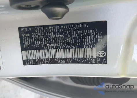 2016 Toyota Corolla Le Plus z USA, uszkodzony, nr VIN 5YFBURHE8GP385261